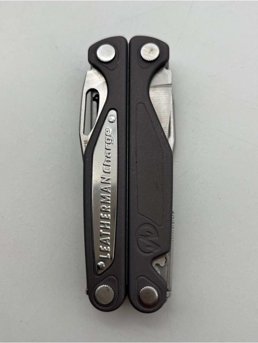 Leatherman Charge TTI Plus
Multi-tool